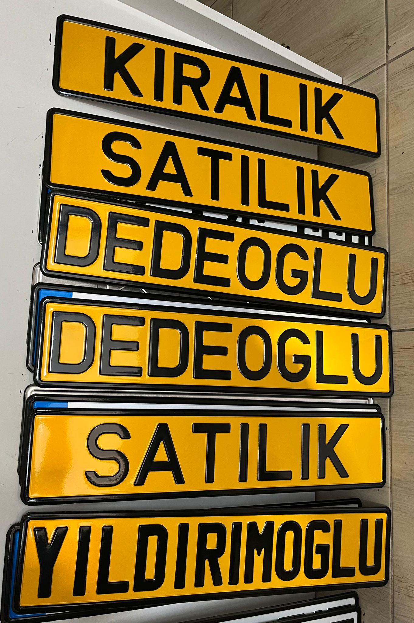 Sarı Dekor Plaka